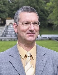  Achim Debudaj